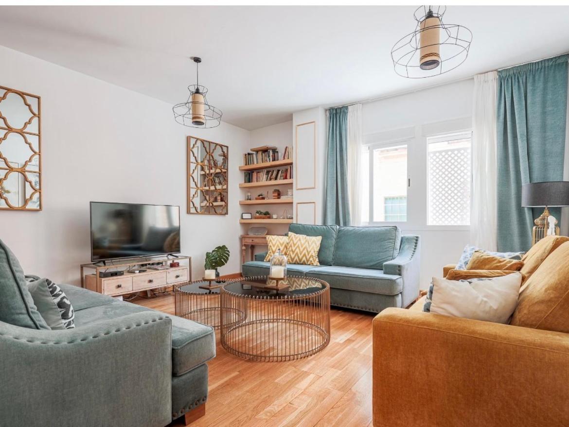 Exclusivo Duplex Con Terraza En Sevilla 외부 사진